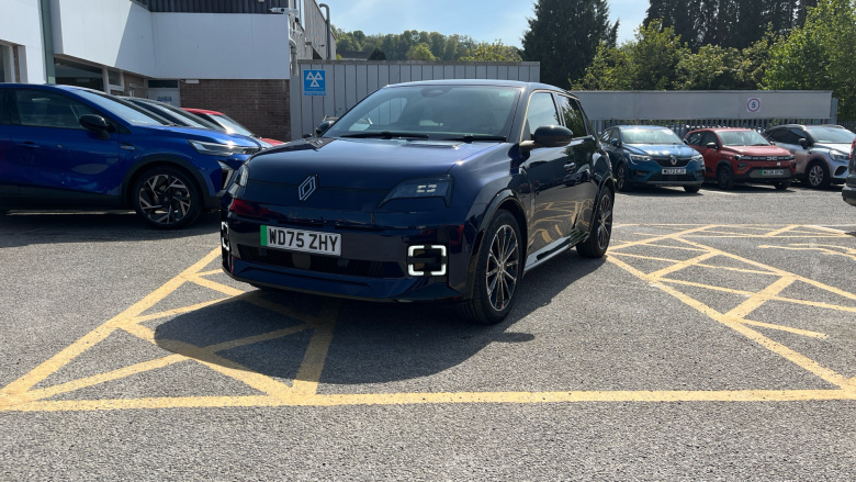 Renault 5 110kW Iconic Five + Comfort Range 52kWh 5dr Auto Electric Hatchback